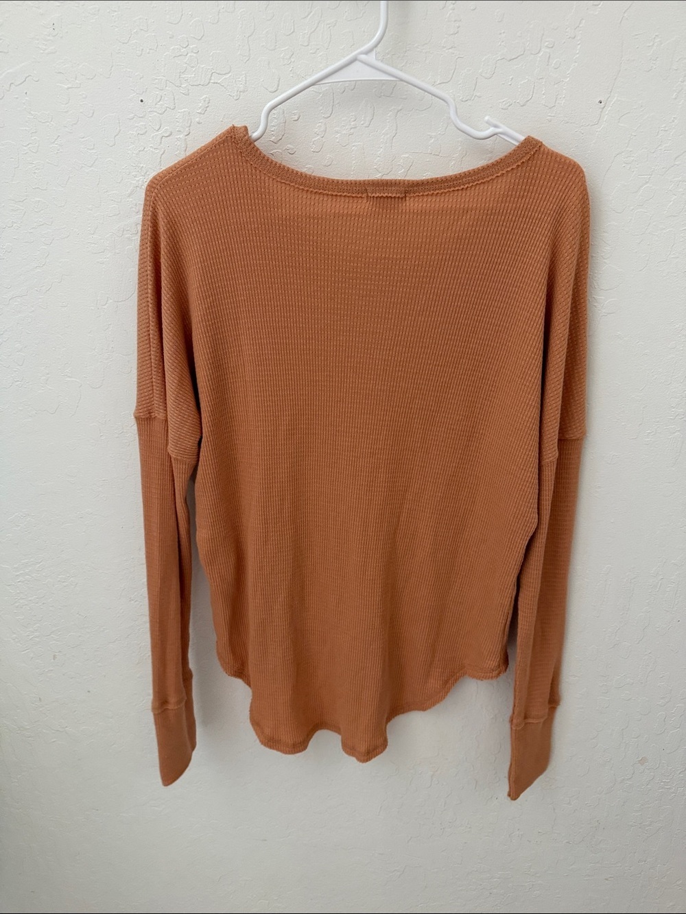 Billabong Orange Pink Waffle Long Sleeve Henley Small NWT - Picture 4 of 4